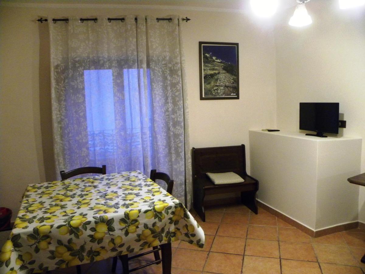 Case Vacanze Albamarina Lipari  Eksteriør bilde