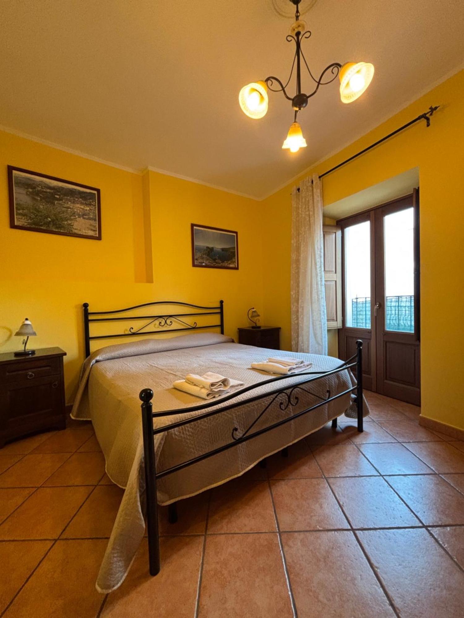 Case Vacanze Albamarina Lipari  Eksteriør bilde