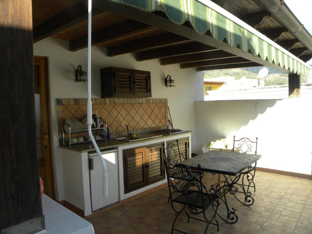 Case Vacanze Albamarina Lipari  Rom bilde