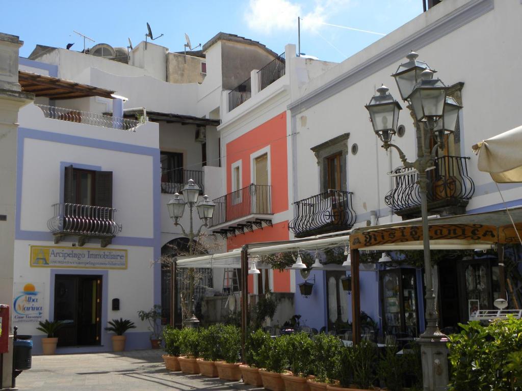Case Vacanze Albamarina Lipari  Rom bilde